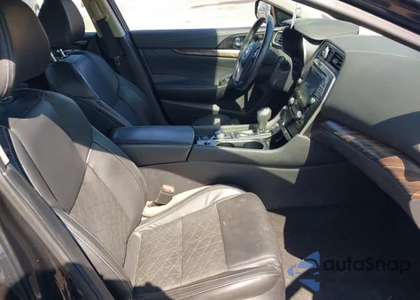 2017 Nissan Maxima 3.5 Platinum из США, поврежденный, VIN 1N4AA6AP8HC424428